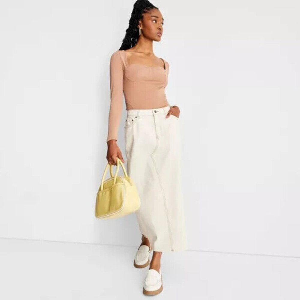 Elegant Cream Midi Skirt